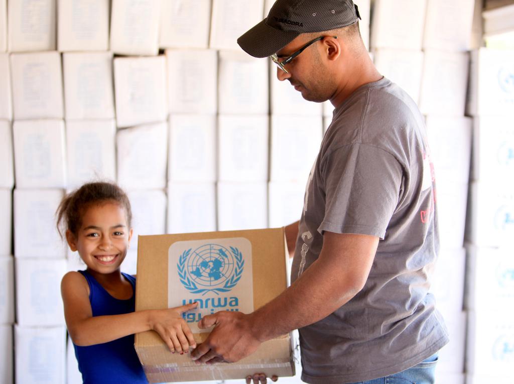how to fundraise to provide gifts for palestine refugees this holiday season raising money Fundraising for refugees this Thanksgiving, #GivingTuesday, International Day of Solidarity with the