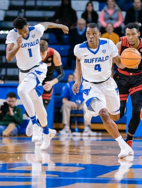 Free Tickets The University at Buffalo is offering FREE tickets to their Men s & Women s Basketball home games for the 2017-18 season!