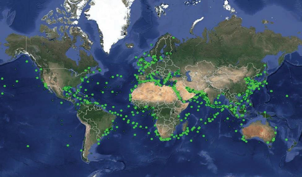 Location of Crude Oil Carriers on Any Given Day 2014 IHS Ships >5500 DWT Energy powers world