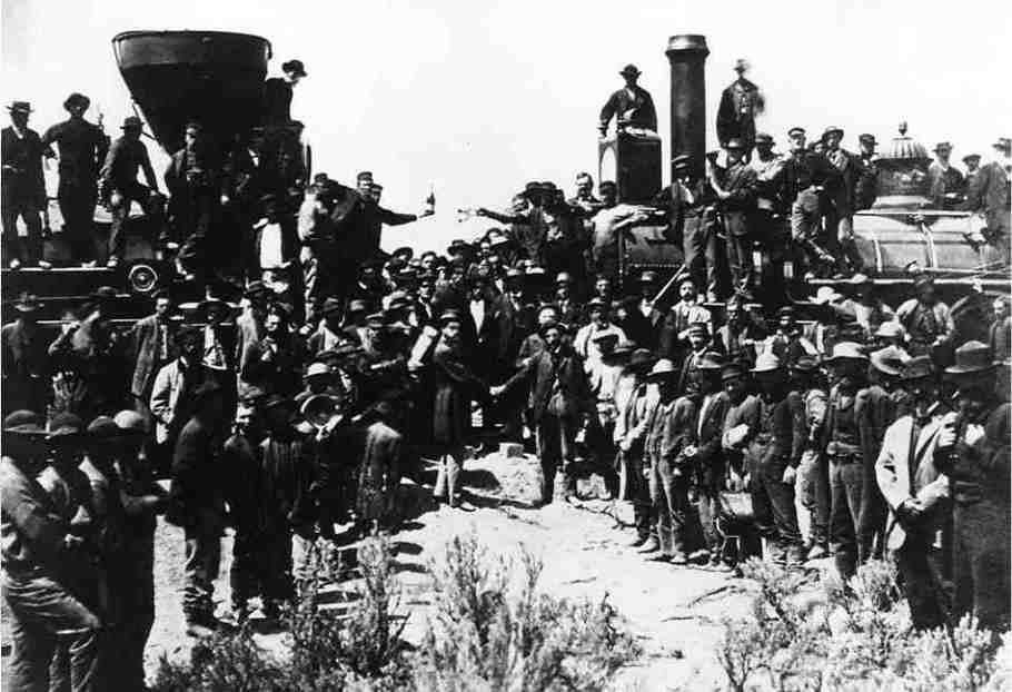 Lunar Transportation Corridor Analogy #1: Transcontinental Railroad Congress decided that private entrepreneurs and not federal agencies