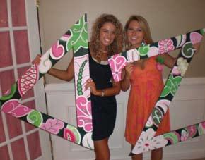 The purpose of Delta Zeta is to unite its members in the bonds of sincere and lasting friendship while focusing on the important attributes of academic pursuit and philanthropic efforts.
