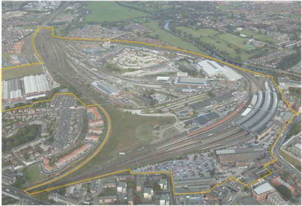 York Central: York s Flagship Regeneration Site THE SITE York Central is a 35 ha brownfield site located directly adjacent to the rail station in the heart of York, just a short five to ten minute