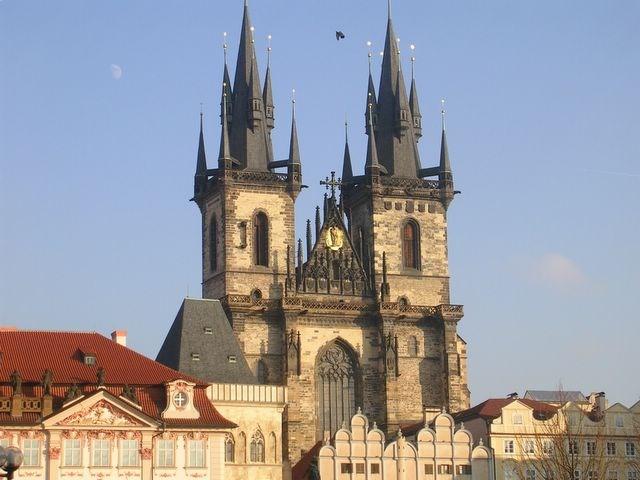 Philadelphia International Airport for Prague, Czech Republic March 10 Arrive back in the United States 2. Program Fee * The fee for the Prague Program for 2018 is $1,195.