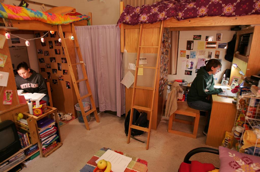 Student Life While at Notre Dame, isure participants will live in a supervised, on-campus