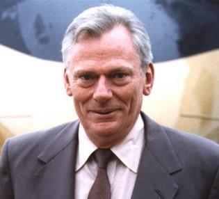 Herb Kelleher Center Mission RESEARCH Developing new knowledge and case