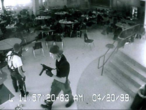 Columbine High School April 20, 1999 Littleton, CO Suspects: Harris and Klebold Killed 13 Wounded 24 Both suspects planned to and committed