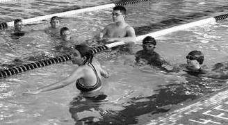 BELLEVUE RECREATION SWIM LEAGUE 2018 Registration FEE: $35/$30 Participants Name Age Address City State Zip Code Home Phone Parents Work Phone Email Address T-Shirt Sizes
