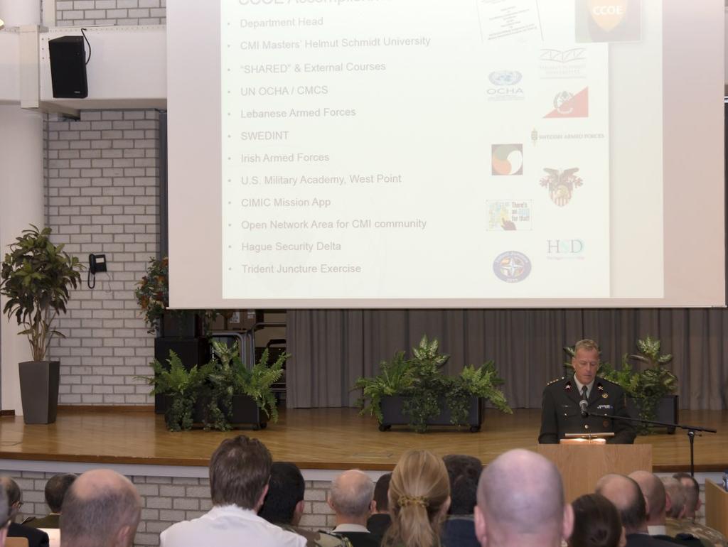 CIVIL-MILITARY INTERACTION WORKSHOP 2015 Article is written by Lieutenant Roy Scheibenflug, CCOE/ Concepts, Interoperability and Capabilities Branch In the last CIMIC Messenger, CCOE provided an