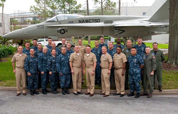 NAVAIR News Release ORLANDO, Fla. (Jan. 14, 2015) Master Chief Petty Officer of the Navy (MCPON) Mike Stevens meets with Naval Air Warfare Center Training Systems Division Commanding Officer, Capt.