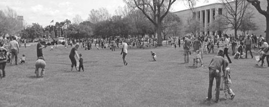 EISENHOWER EASTER EGG ROLL EASTER EGG HUNT Date: Saturday, March 31 Start Time: 1:00 p.m. (SHARP) Activities: Immediately following hunt till 2:30 p.m. Location: Eisenhower Presidential Library & Museum Grounds Don t be late!