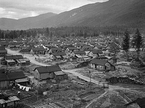 CANADIAN INTERNMENT CAMPS: Families split apart & moved to interior of