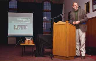 Introduction South African Literature in English in Focus Professor Dirk Klopper, Department of English Drawing on resources and expertise in the Department of English, the Institute for the Study of