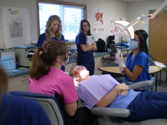 C a r e e r a n d Te c h n i c a l E d u c a t i o n Dental Assistant Students will work with patients and dentists to gain an understanding and knowledge of medical