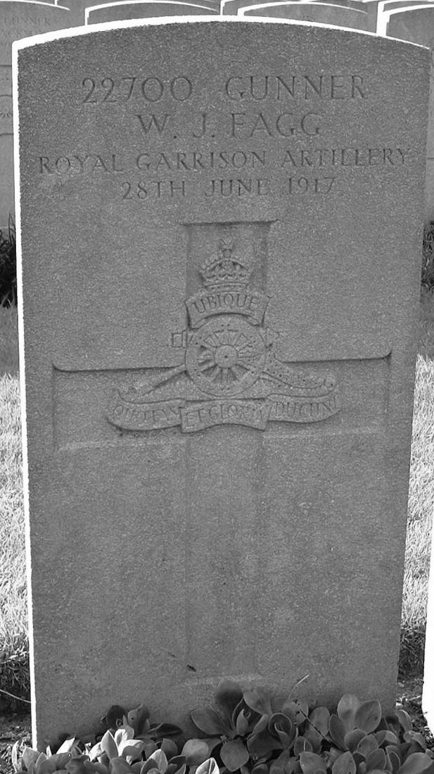 FAGG W Gunner 22700 William John FAGG. 230 th Trench Mortar Battery, Royal Garrison Artillery (RGA). Died 28 th June 1917. Born Ash, Dover. Enlisted Canterbury. Resided Chatham.