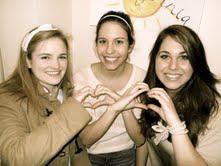 Sigma Kappa One heart, one way Sigma Kappa is comprised of diverse and talented young women and leaders.