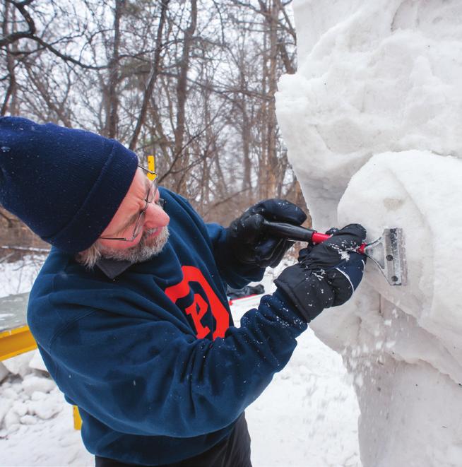 32nd January 17 20, 2018 Sinnissippi Park Rockford, IL Team Application Deadline: November 6, 2017 The Rockford Park District is proud to present the 32nd annual Illinois Snow Sculpting Competition,
