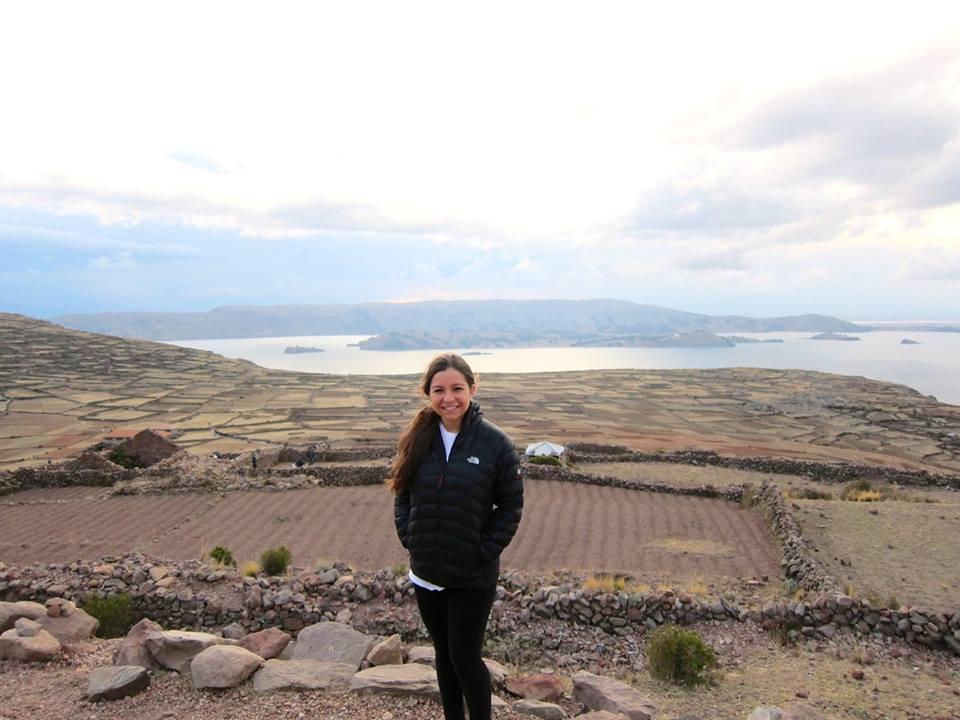 Rachel Hand Class Year: 2018 Major/Minor: Geography and Psychology Hometown: Great Neck, NY Picture here (optional) Short Bio (~2 sentences): I love my majors and really enjoyed studying Spanish