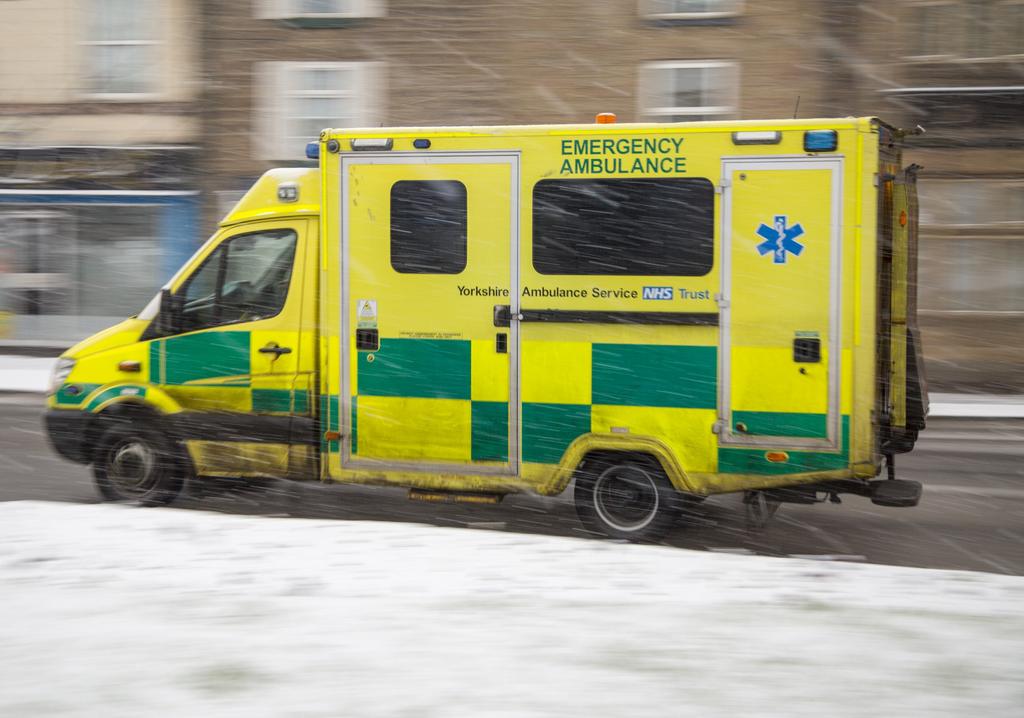 Emergency Care 3. Ambulances and NHS 111 4. Beds and capacity www.parliament.