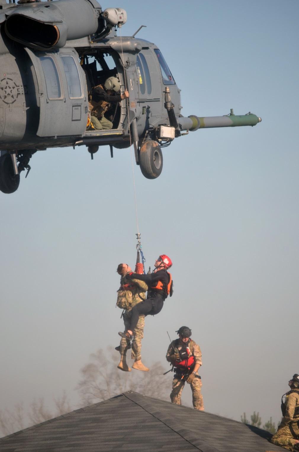 Pararescue Jumpers and Combat Rescue Officers, 920th Rescue Wing, Patrick AFB, Fla., conduct search and rescue response during Katrina-like flood training March 8, 2015 in Perry, GA.