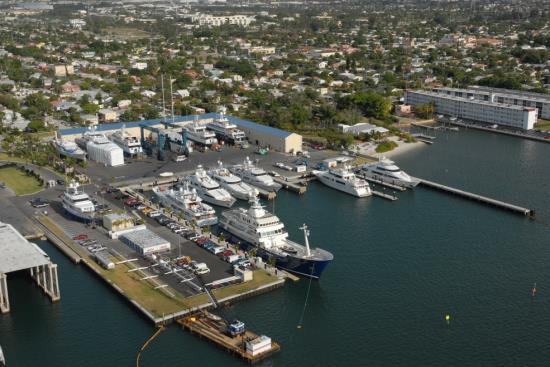 TALENT SUPPLY & EDUCATION WORKFORCE DEVELOPMENT Marine Industries Career Training The Treasure Coast Regional Planning Council completed a Regional Waterways Plan for Martin and St.