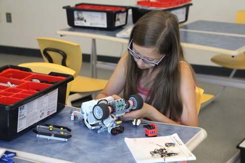 UNH Tech Camp July 2016, UNH Durham campus Engineeristas - Girls Grades 6-8: This one-week camp features explorations into environmental engineering, ocean marine engineering, computer science,