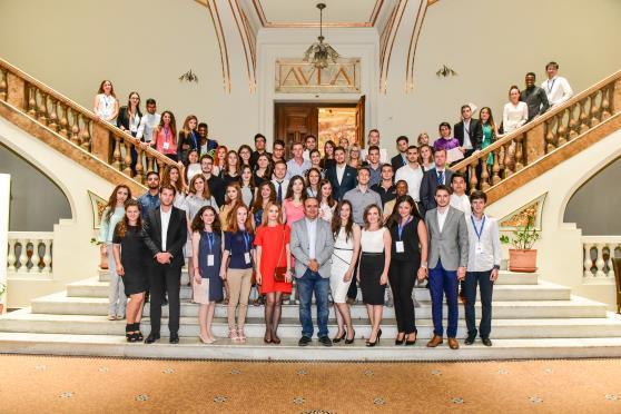 INTERNATIONALIZATION AT HOME Summer Schools Bucharest Summer University 2016, the 12th edition Between 14 and 28 August 2016, the 12th edition of the Summer School organized by the Student Senate