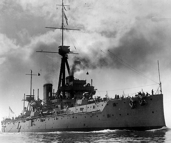 The Naval Arms Race 1890 s: Germany began to build a