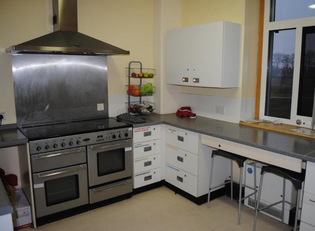 Training and therapeutic kitchen Self catering