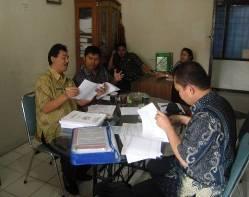 North Sumatra Throughout March DBE1 assisted the Tapanuli Utara Education Office to update its strategic plan (renstra).