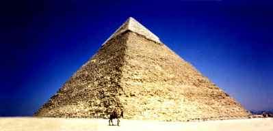 Sekian lama para saintis kebingungan tentang bagaimana sebuah piramid yang merupakan salah satu binaan ajaib di dunia ini dibina.