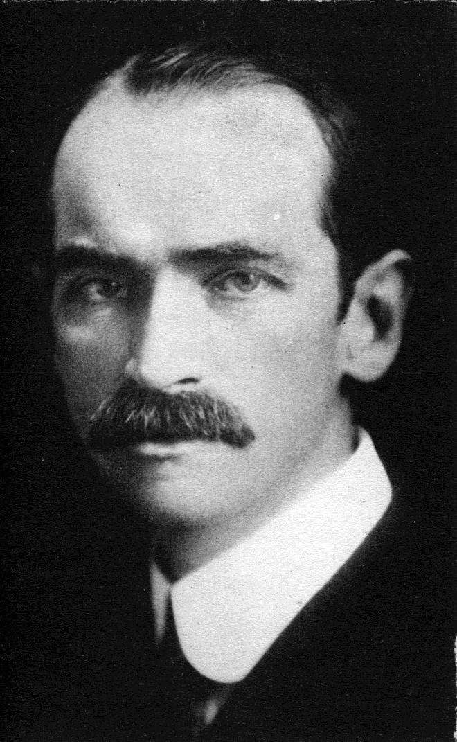 Glenn Hammond Curtiss Civilian Entrepreneur/Early Aviation Pioneer 1887-1930.