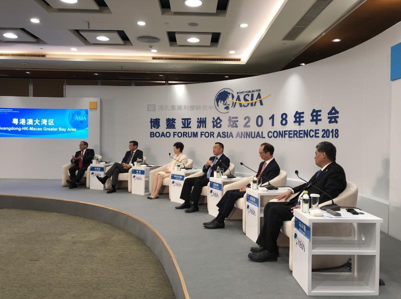 Gang, Director of the China Development Institute, Carrie Lam Cheng Yuet-ngor, Chief Executive of the Hong Kong Special Administrative Region, Leong Vai-tac, Macao SAR Secretary for Economy and