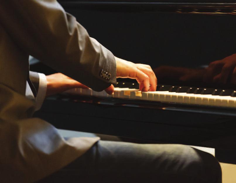 Piano/Keyboard Music Scholarships Piano/Keyboard Music Scholarships are provided to students with demonstrated talent in Piano/Keyboard and who intend to major in Music.