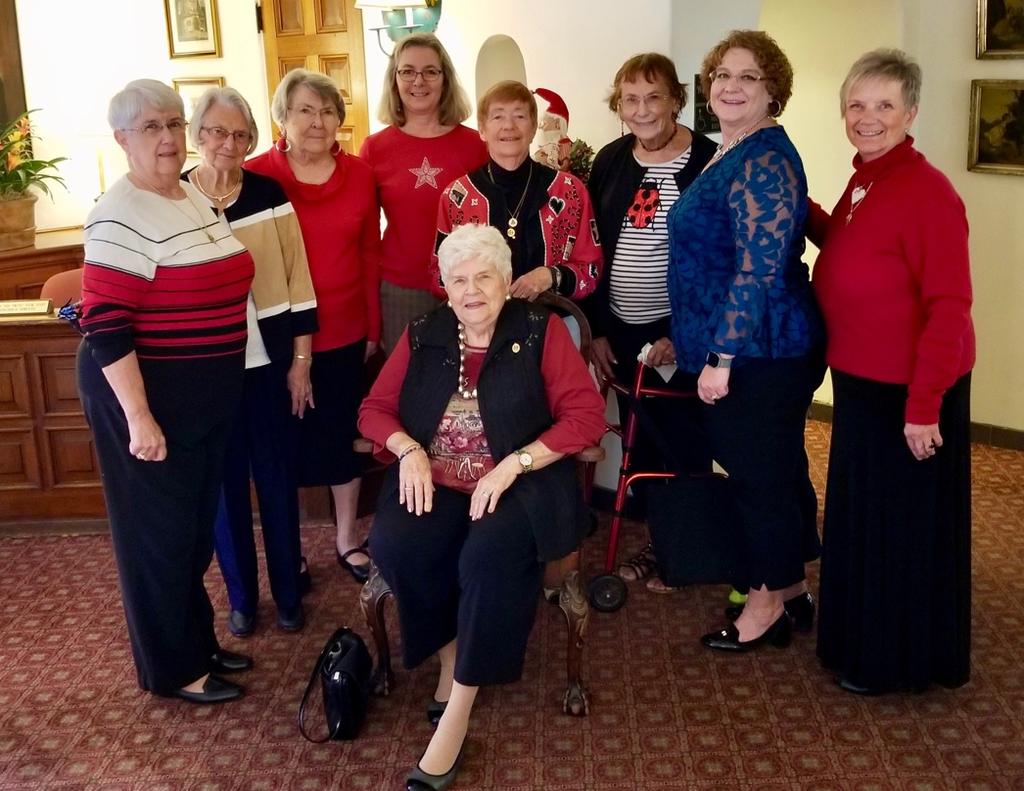 Christmas Luncheon We met at the Arizona Inn on Dec. 3, 2017, for good food and sisterhood. Such a lovely setting especially at Christmas. Sixty-two books were donated to Emerge. Thank you!