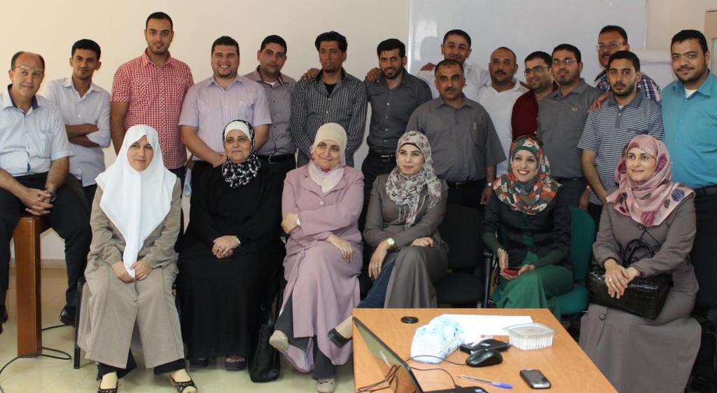 4 IT CoE brings mobile application development into middle school classrooms School teachers use Google to create mobile applications and games Twenty two Palestinian school teachers received over 60