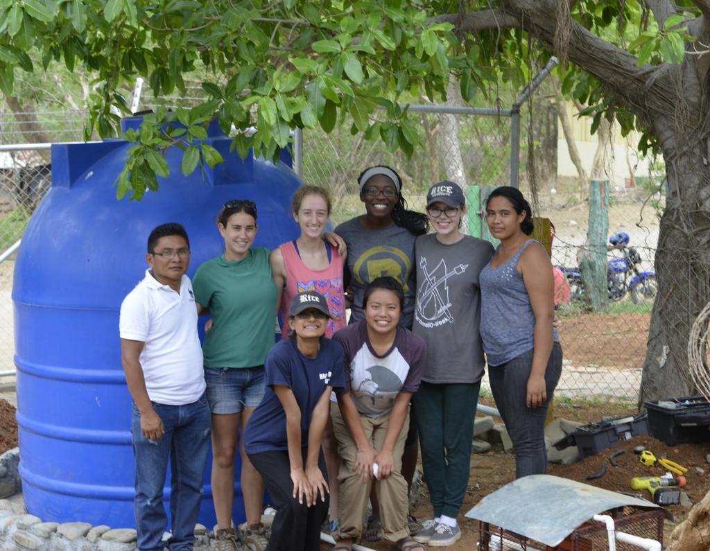 Page 3 A window into sustainable service While in Nicaragua, we also collaborated on a water quality project with FSD, an organization that works towards community-driven goals through asset-based