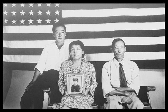 The American People in Wartime The Internment of Japanese Americans Ethnic Distinctions Blurred Anti-Japanese Prejudice Relocation Centers -1942
