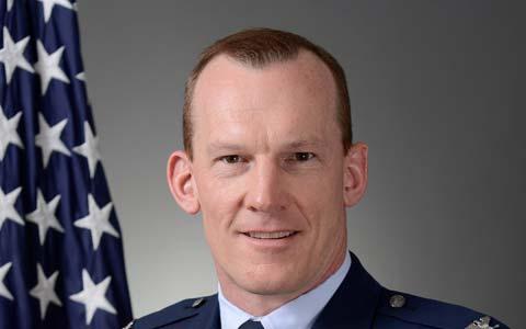 U N I T E D S T A T E S A I R F O R C E COLONEL DARREN R. COLE Col Darren R. Cole is the Commander of the 305th Air Mobility Wing, Jo
