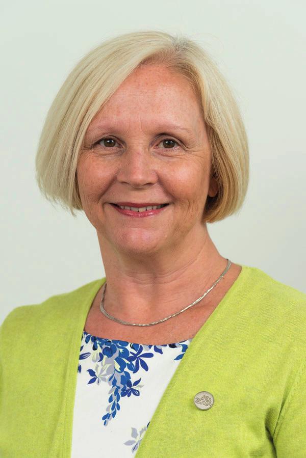 Speaker Profiles Suzanne Scott-Thomas Chair, RPS Welsh Pharmacy Board Suzanne is currently Clinical Director and Head of Medicines Management for Cwm Taf UHB having previously been Chief