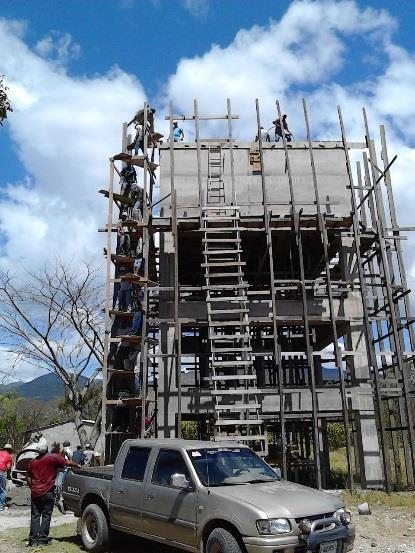 Honduras Project Update and Future Outlook By Adaoha Changa-Ollivierre On October 2014, two engineers travelled to Olancho, Honduras to assess the work on the concrete tank.