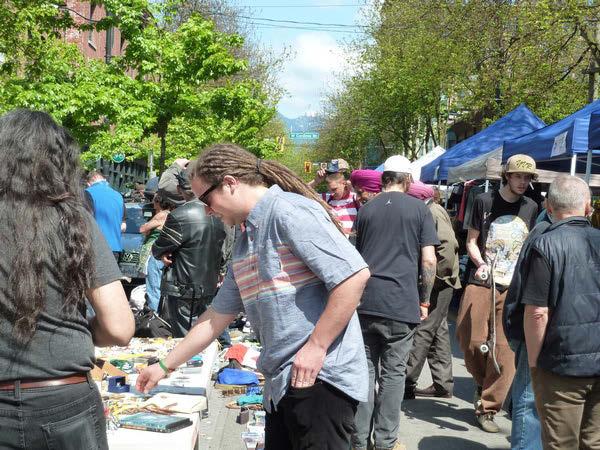 The market was started by the Neighbourhood Council (DNC) and Vancouver Area Network of Drug Users (VANDU) in 2010