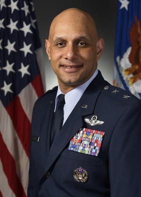 U N I T E D S T A T E S A I R F O RCE MAJOR GENERAL BRIAN S. ROBINSON Major General Brian S. Robinson is the Assistant Deputy Chief of Staff, Operations, Headquarters U.S. Air Force, the Pentagon, Arlington, Va.