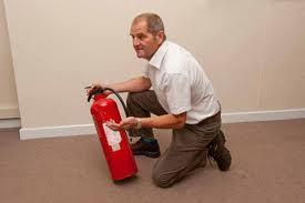 ADDITIONAL STATUTORY HEALTH & SAFETY COURSES FIRE SAFETY & FIRE WARDEN COURSES Our statutory fire