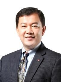 Panelist: Chae-Ung Um Company: LG Electronics Role: Corporate SVP, Global Procurement Strategy & General Procurement Function Division Brief Biography General Engineering / Foreign Area Studies in