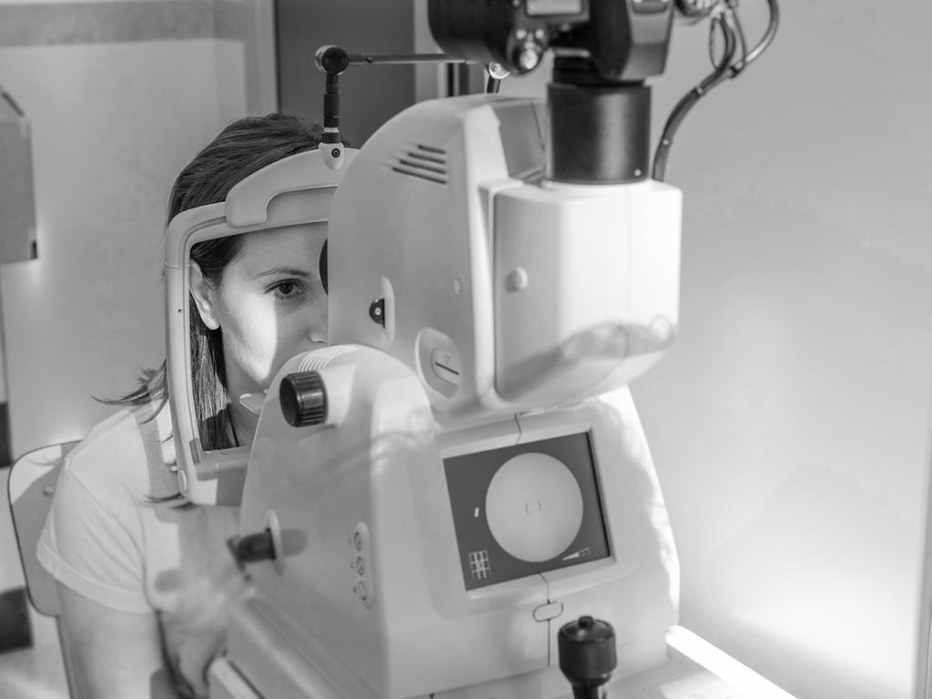 20 21 Case study: Diabetic retinopathy treatment Current treatments for diabetic retinopathy sight loss in patients with diabetes are invasive and expensive.