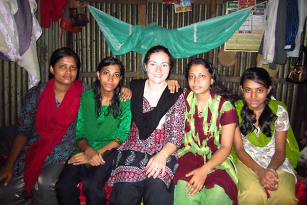 Eliza Hetterly Biological Sciences, Sociology ( 13) Plastino Award in 2012 to study Maternal Health in Bangladesh Alumni Enrichment Award