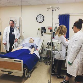 Simulation Lab & Clinical Sites Simulation/ Skills Lab Low fidelity and high fidelity mannequins Clinical Scenarios for each Clinical Specialty Skills Development for Clinical Procedures Proficiency