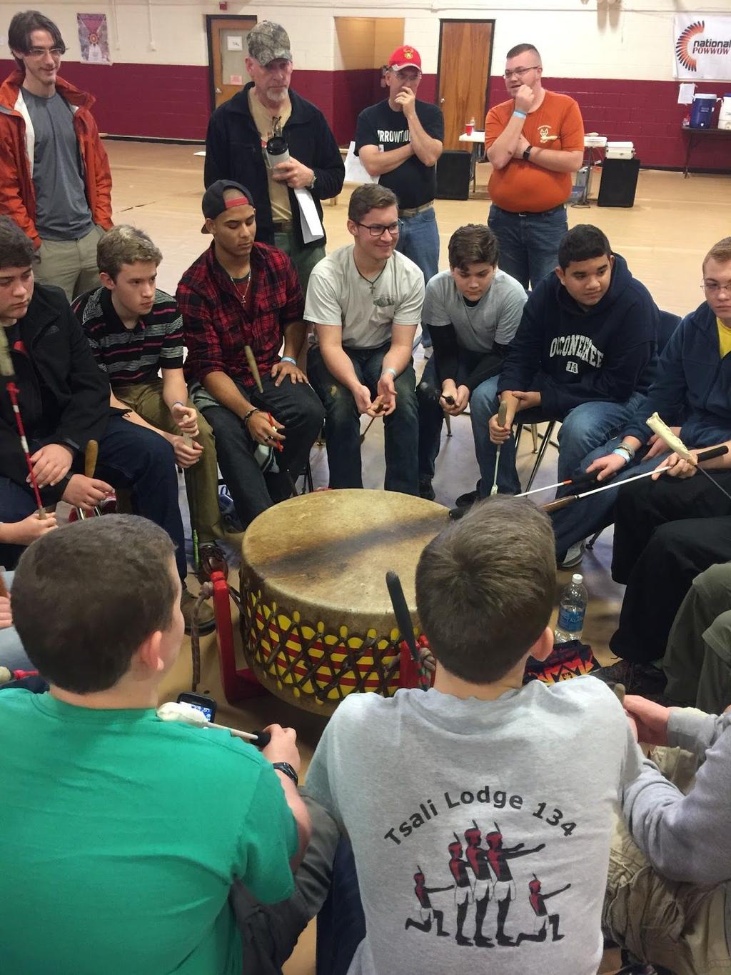 There was a great source of knowledge and fun through the whole weekend. The Friday night drum session was very intense, as it was my first pow-wow experience on the southern drum.