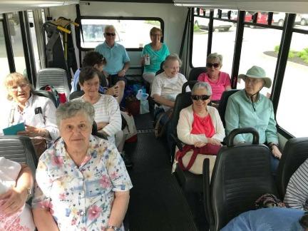 Community Bus Trips Open to All Hillcrest and Pinecrest Residents Shopping Trips Sit back and relax as the Hillcrest bus picks you up at your door and takes you to various stores throughout the month.