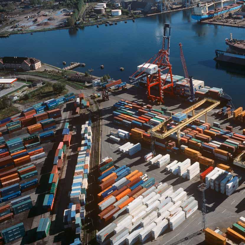 INTRODUCTION This study contains a summary and description of the Expansion of the intermodal container terminal in the area of the Port of Gdansk s Szczecinskie Quay investment project carried out